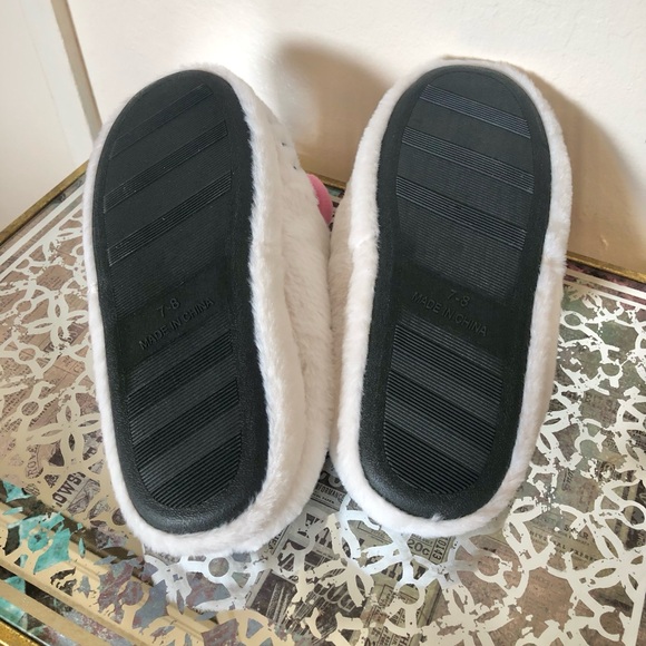 Hello Kitty with Pink Bow Plush Slippers NWT - Picture 6 of 6
